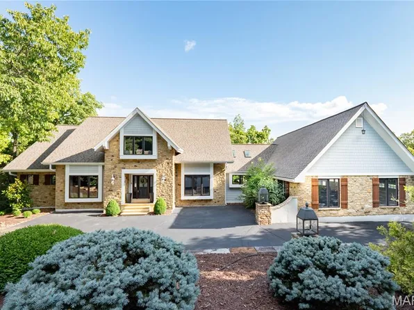 2209 Ridgley Woods Dr, Chesterfield, MO 63005