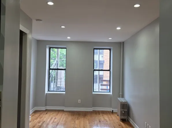 772 E 80th St #2, Brooklyn, NY 11236