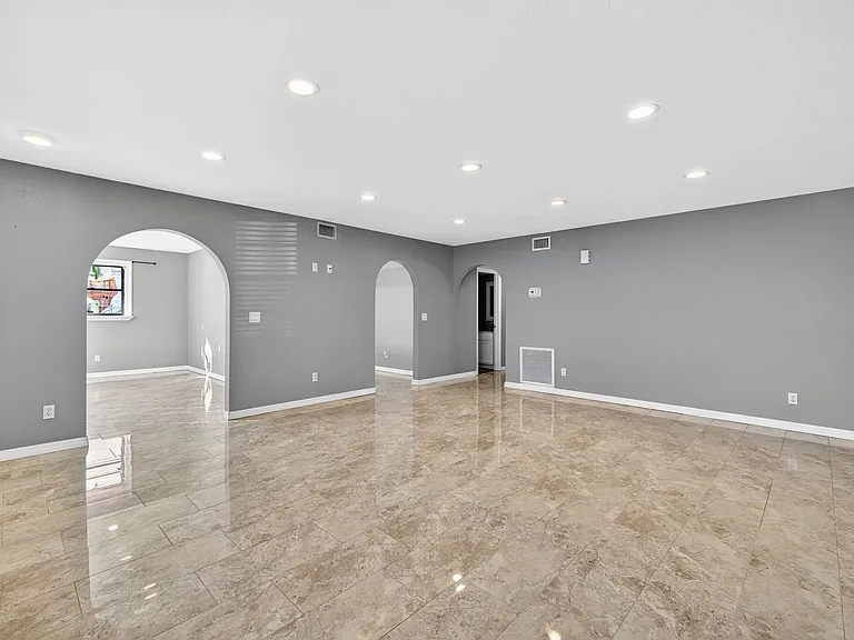 1303 SW 16th Ter #101 — Photo 1
