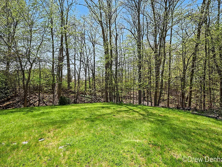 2676 Walnut Hills Ct SE — Photo 4