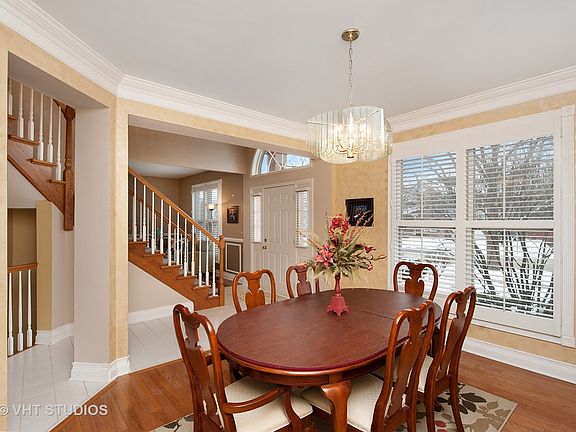 2nd image of 33927 N Shawnee Ave