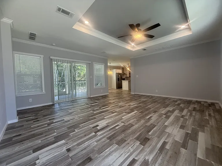 5657 Camelford Ct #469 — Photo 3