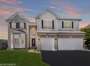 1380 Acorn Ct, Dundee, IL 60118