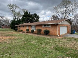 1200 Ridgetop Dr, Chattanooga, TN 37421