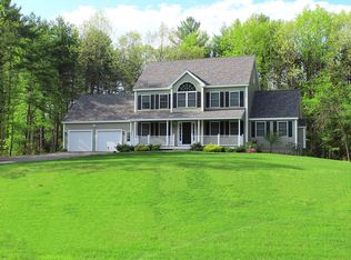 9 Tammy Ln, Sandown, NH 03873