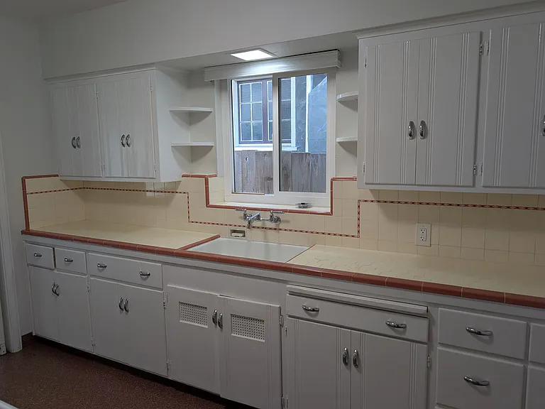 1311-1321 Van Ness 4-Plex-931 — Photo 2