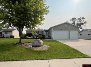 1009 S Front St, New Ulm, MN 56073
