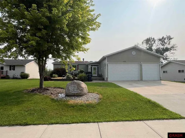 1009 S Front St, New Ulm, MN 56073