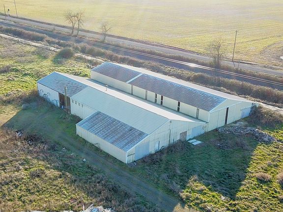 2nd image of 12450 Duckflat Rd SE