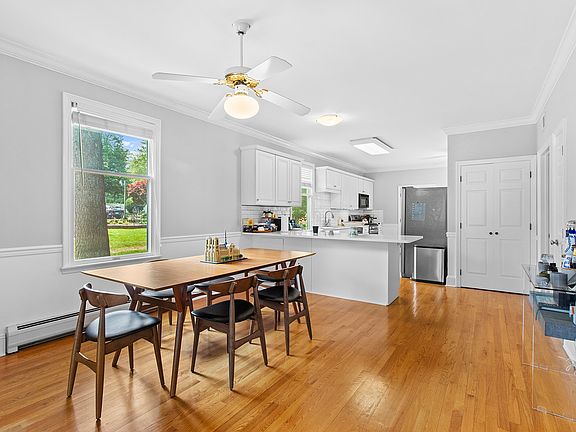 Completely Open Layout!