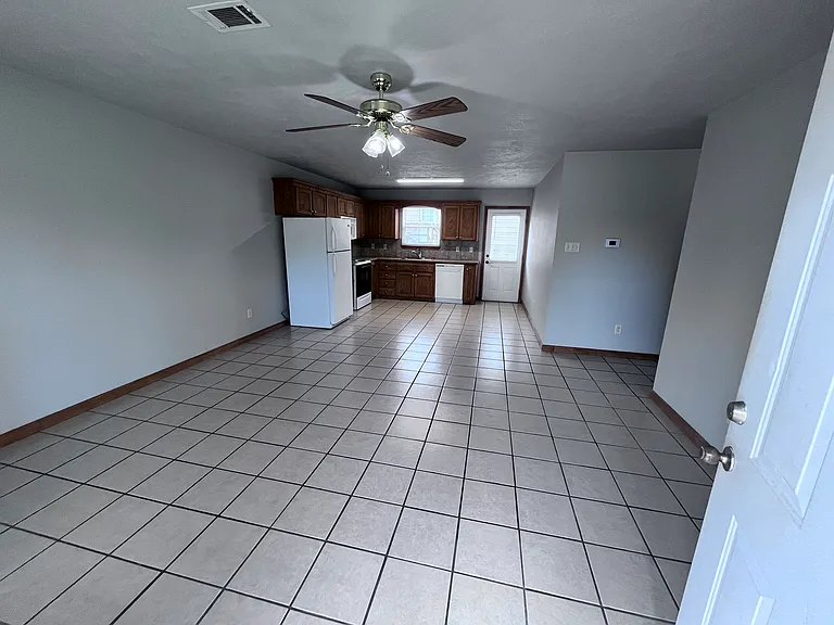 70 Marie Ln — Photo 1