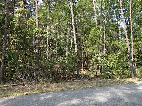 4th image of 7939 Bowies Pond Pl