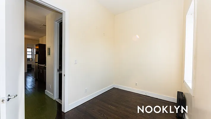 Rented by Nooklyn NYC LLC | media 2