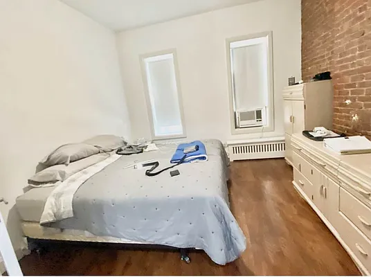 Rented by Papp Realty | media 8