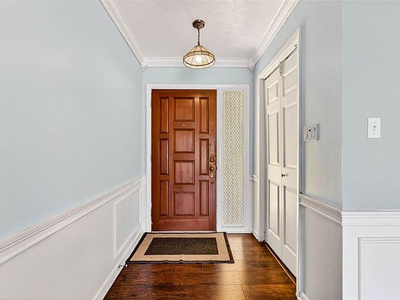 4th image of 16330 Hanna Rd