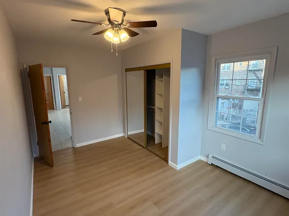 226 Duncan Avenue image 3 of 5