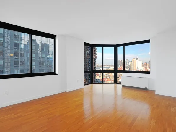 420 West 42nd Street image 1 of 18