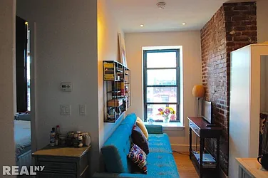 Rented by REAL New York