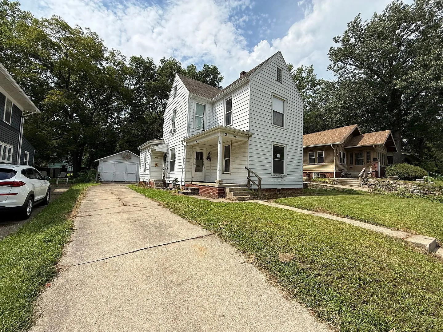483 Littleton St — Photo 2