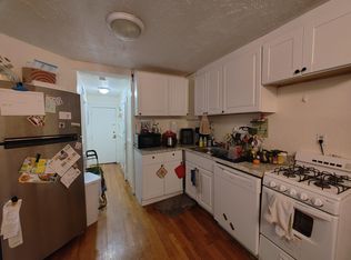73 Revere St APT 2R, Boston, MA 02114