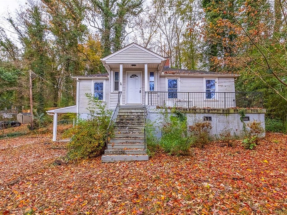 1st image of 215 Dukeland Dr