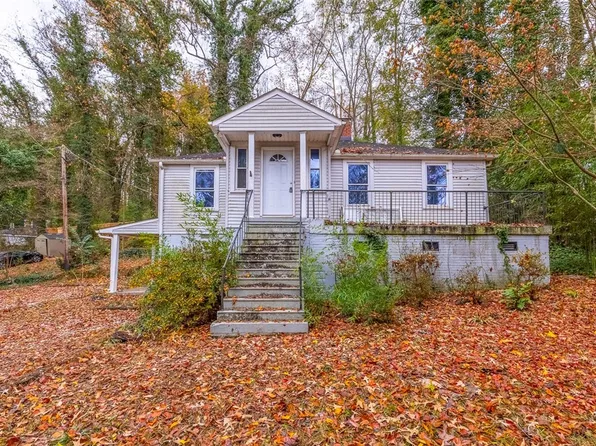 215 Dukeland Dr, Greenville, SC 29617