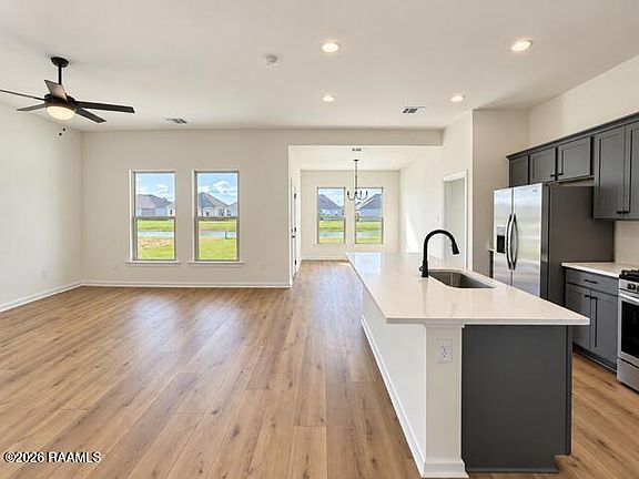 2nd image of 122 Pierce Ln