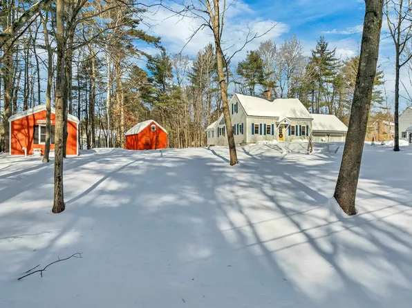 581 East Side Drive, Alton, NH 03810