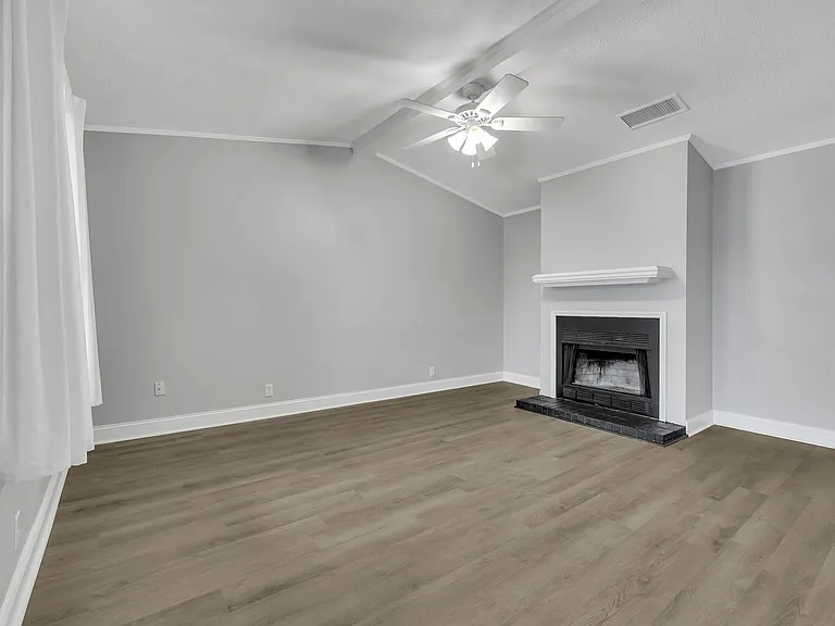 3350 Oak Trees Ct — Photo 16