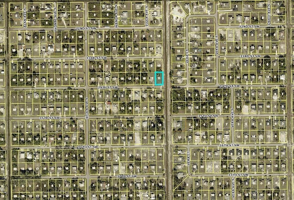 2nd image of 3700 34th St SW