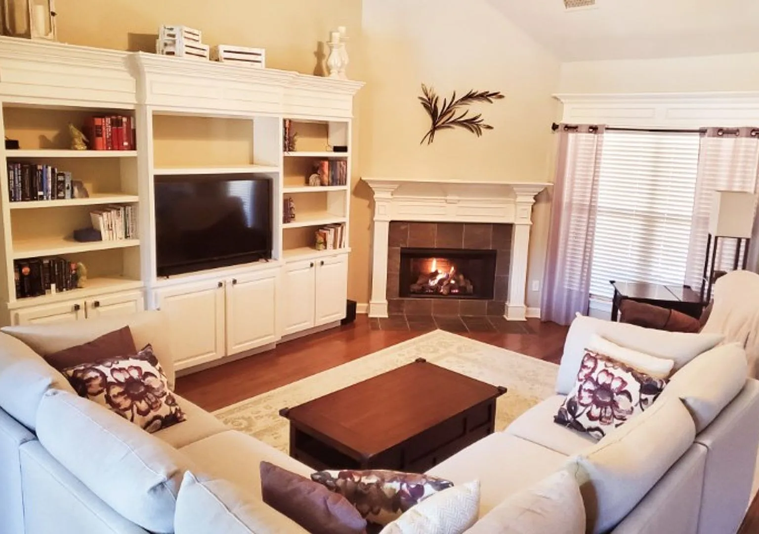 Welcome home to 263 Lake Valley, Maumelle for rent - *Please read the full description* — Photo 2