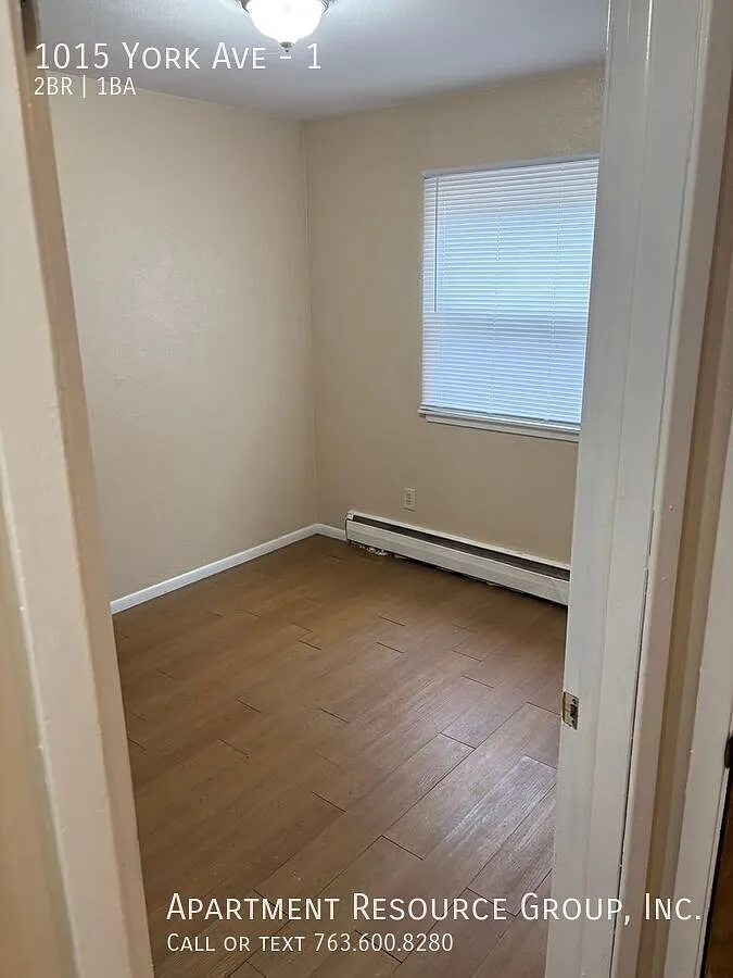 2 Bed/1 Bath Apt for Rent in St Paul! Off Street Parking Included! — Photo 4