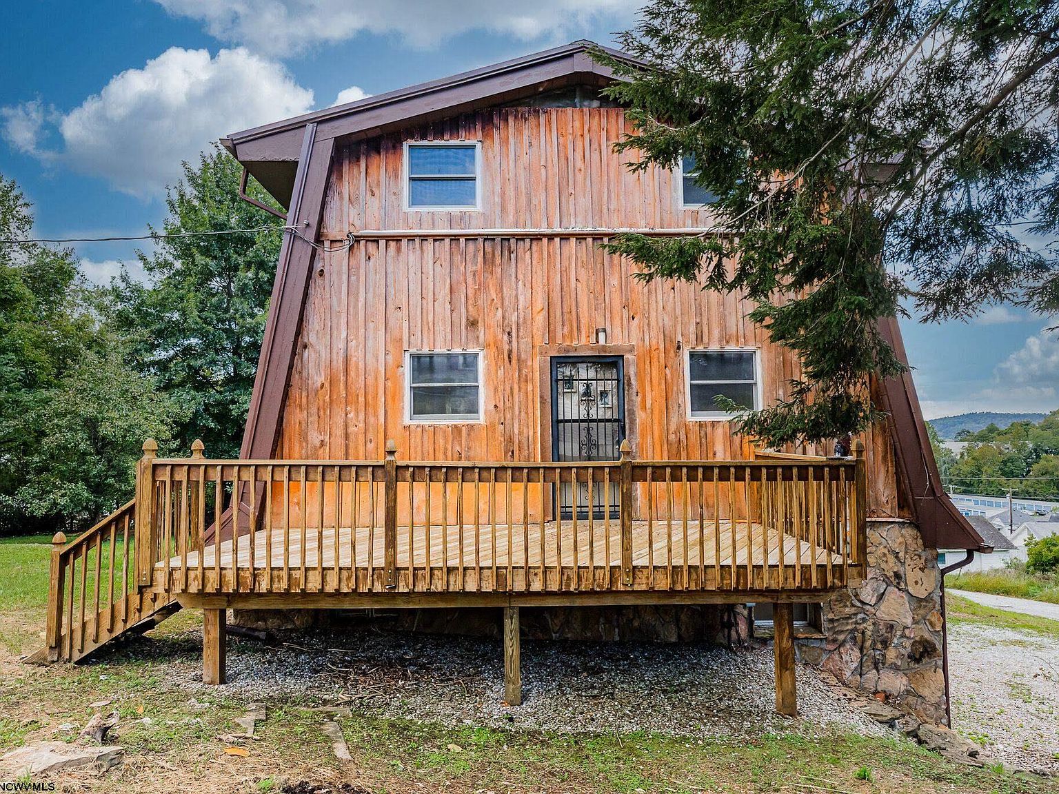 258 Lewis St, Clarksburg, WV 26301 Zillow