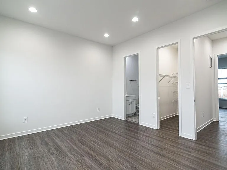 Breeze Hill by JBG Rentals — Photo 38