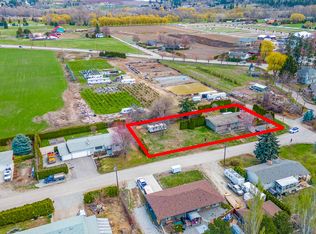 3259 Saint Amand Rd, Kelowna, BC V1W3P2