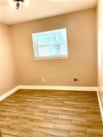 7074 Tullis Dr — Photo 5