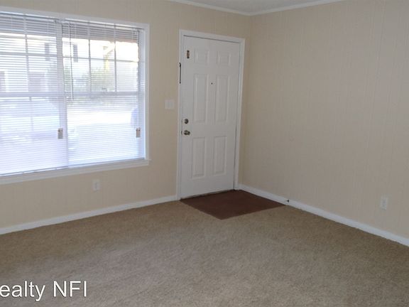 3rd image of 5820 Sanders St APT C