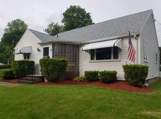 4 Crescent Ct, Batavia, NY 14020