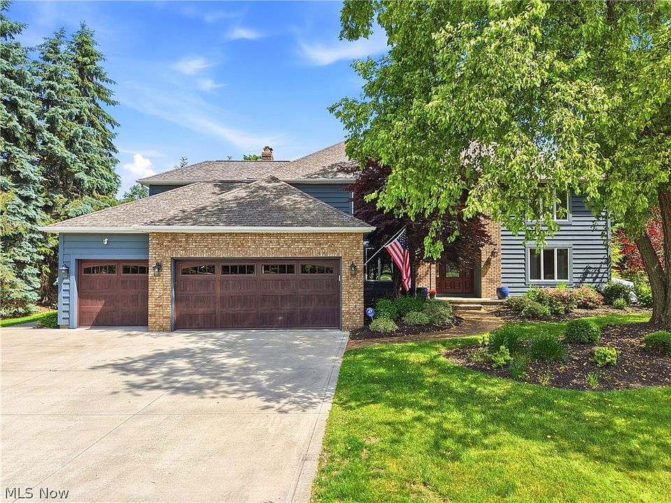 1st image of 5743 Williamsburg Dr