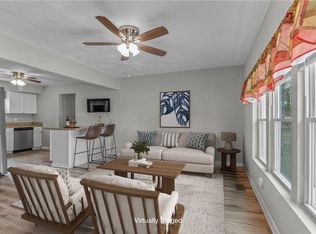 652 Kenneth Rd, Virginia Beach, VA 23462