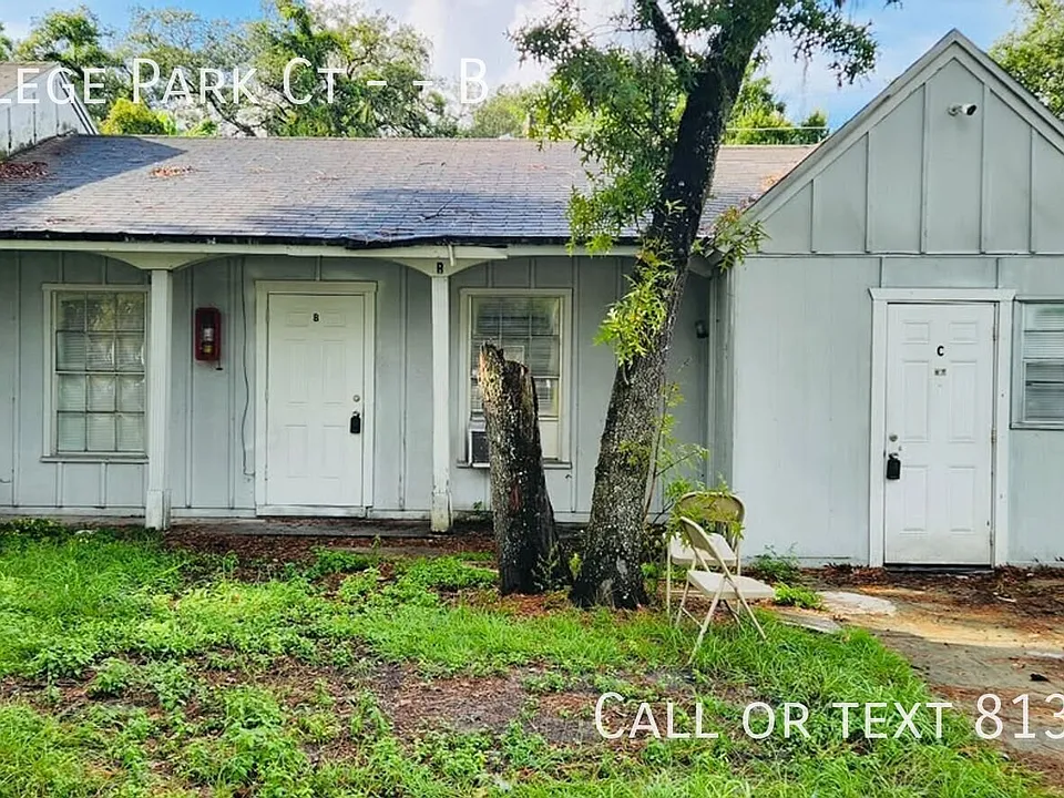 1402 College Park Ct #B