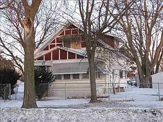 2nd image of 2858 E 4th St