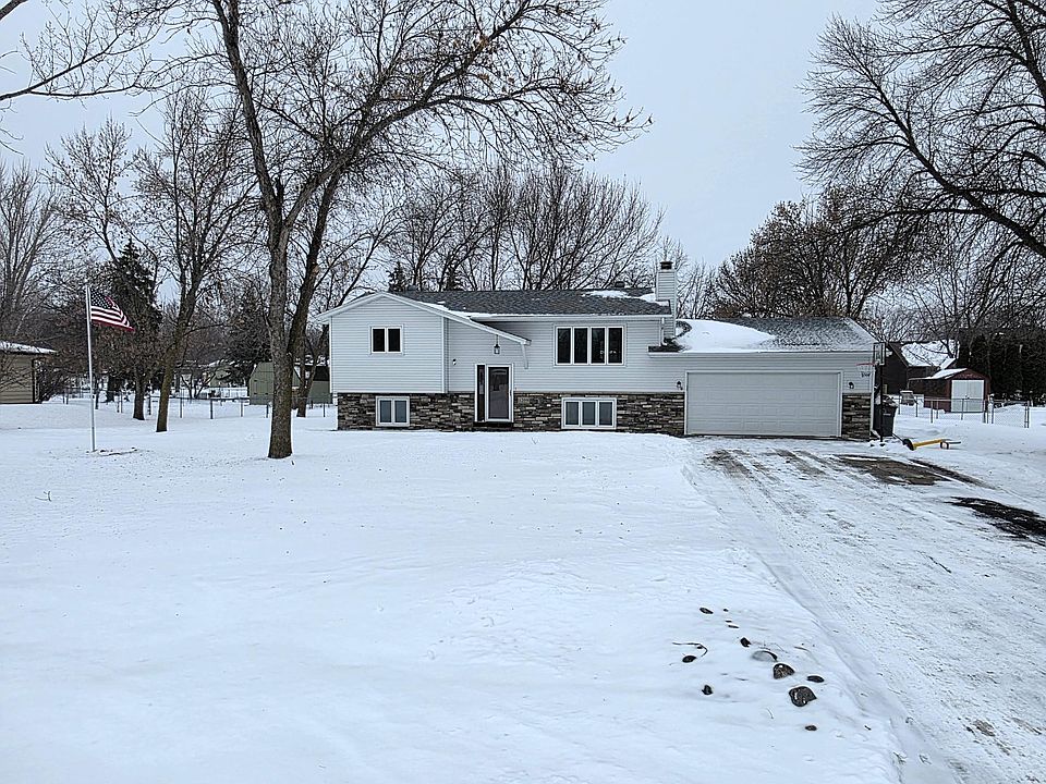 1st image of 1209 63rd Ave N