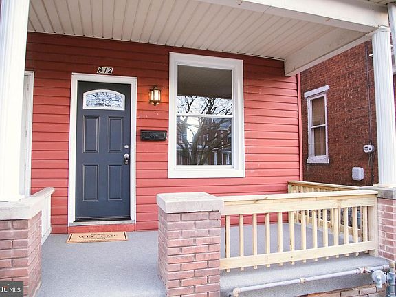 3rd image of 812 Hummel Ave