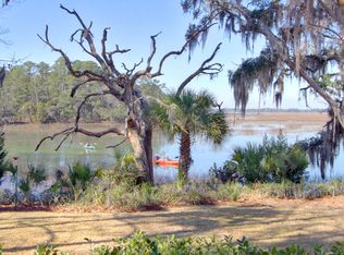19 Sugar Mill Dr, Bluffton, SC 29909