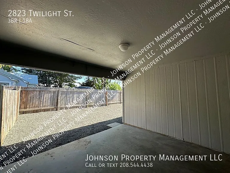 2823 Twilight St — Photo 10