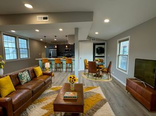 2416 N Bernard St #2, Chicago, IL 60647