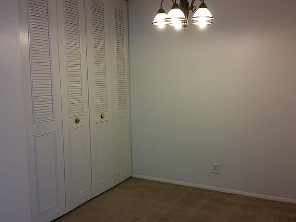 3rd image of 4207 N Knoll Ridge Rd #93gfw3hcd