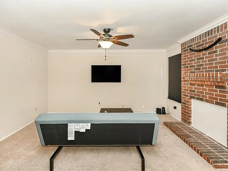 8503 Columbia Falls Dr — Photo 2
