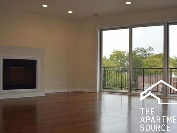 2nd image of 3507 N Elston Ave APT 2